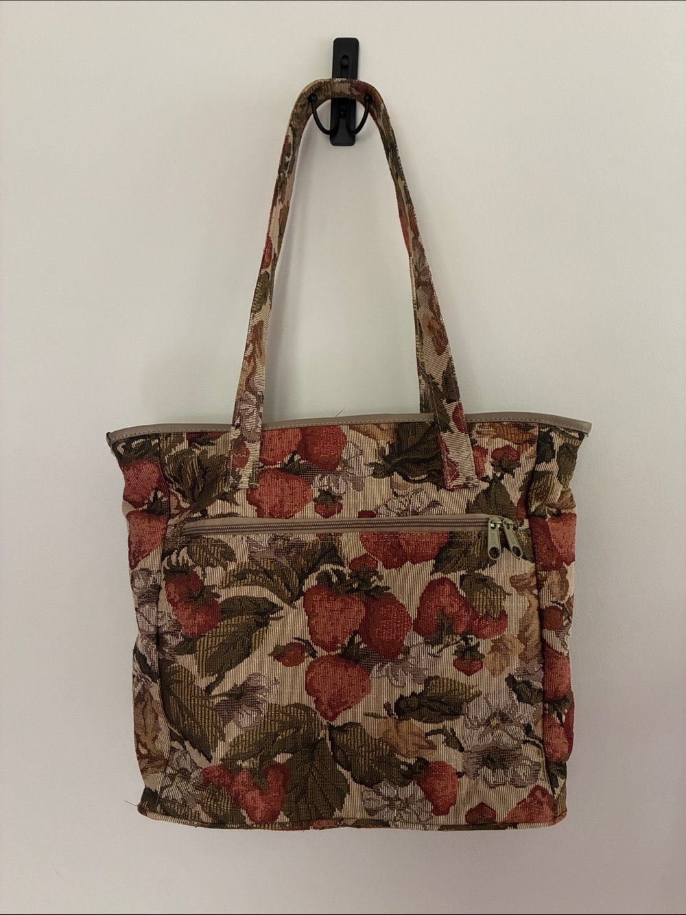 Cottagecore Tapestry Strawberry Tote Bag Garden Girl Vintage Boho Purse - Picture 4 of 13
